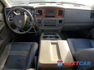 Zdjęcie 8 z 12 samochodu: 2006 DODGE RAM 3500 VIN:3D7MX49C36G223418 - miniatura
