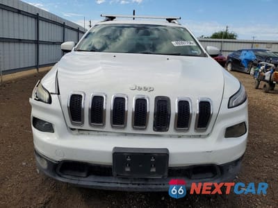 Piąte zdjęcie samochodu w środku: 2015 JEEP CHEROKEE LATITUDE VIN:1C4PJLCS5FW539570 - miniatura