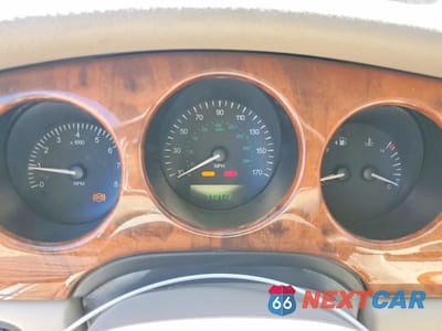 Zdjęcie 9 z 12 samochodu: 1998 JAGUAR XJ8 VIN:SAJHX1247WC841374 - miniatura