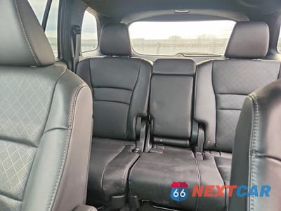 Zdjęcie 10 z 13 samochodu: 2020 HONDA PASSPORT VIN:5FNYF8H95LB020785 - miniatura