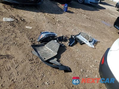 Zdjęcie 13 z 13 samochodu: 2021 VOLVO XC40 T5 R-DESIGN VIN:YV4162UM5M2522514 - miniatura