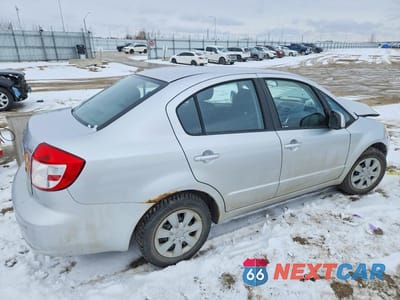Trzecie zdjęcie samochodu z tyłu: 2011 SUZUKI SX4 LE VIN:JS2YC5A2XB6300108 - miniatura