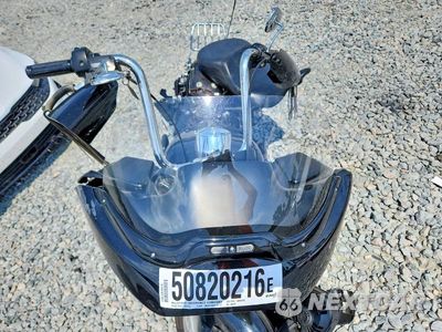 Piąte zdjęcie samochodu w środku: 2013 HARLEY-DAVIDSON FLTRU ROAD GLIDE ULTRA VIN:1HD1KGM10DB660378 - miniatura