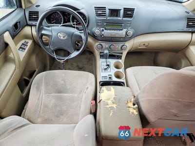Zdjęcie 8 z 13 samochodu: 2008 TOYOTA HIGHLANDER VIN:JTEES41A882031622 - miniatura