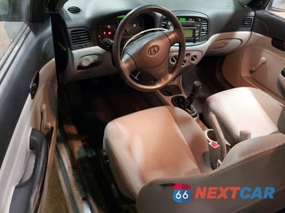 Zdjęcie 8 z 12 samochodu: 2009 HYUNDAI ACCENT GS VIN:KMHCM36C59U130314 - miniatura