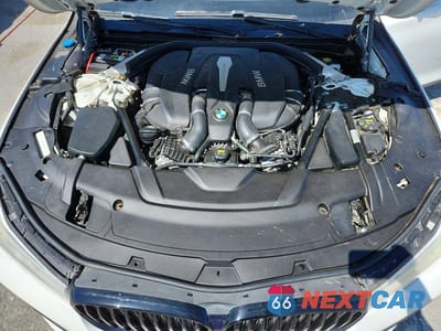 Zdjęcie 11 z 12 samochodu: 2016 BMW 750 XI VIN:WBA7F2C50GG416256 - miniatura