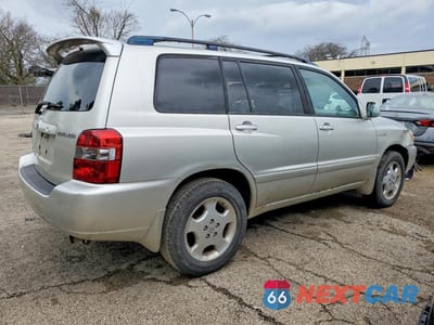 Trzecie zdjęcie samochodu z tyłu: 2004 TOYOTA HIGHLANDER LIMITED VIN:JTEEP21A840059805 - miniatura