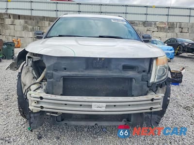 Piąte zdjęcie samochodu w środku: 2012 FORD EXPLORER XLT VIN:1FMHK7D84CGA47691 - miniatura