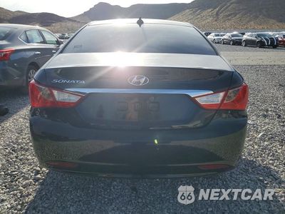 Zdjęcie 6 z 12 samochodu: 2013 HYUNDAI SONATA GLS VIN:5NPEB4AC4DH715033 - miniatura