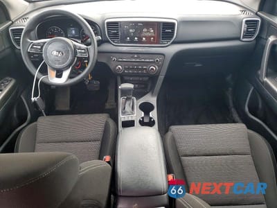 Zdjęcie 8 z 13 samochodu: 2021 KIA SPORTAGE LX VIN:KNDPMCAC5M7891588 - miniatura
