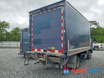 Trzecie zdjęcie samochodu z tyłu: 2022 ISUZU NRR BOX TRUCK VIN:JALE5W164N7304975 - miniatura