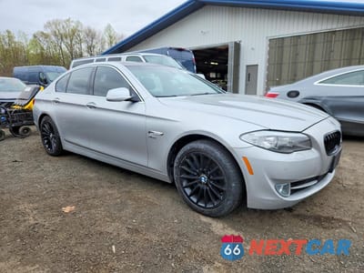 Czwarte zdjęcie samochodu z boku: 2012 BMW 535 XI VIN:WBAFU7C50CDU56671 - miniatura