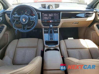 Zdjęcie 8 z 14 samochodu: 2023 PORSCHE MACAN BASE VIN:WP1AA2A51PLB21053 - miniatura