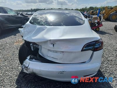 Zdjęcie 6 z 12 samochodu: 2023 TESLA MODEL 3 VIN:5YJ3E1EA5PF563773 - miniatura