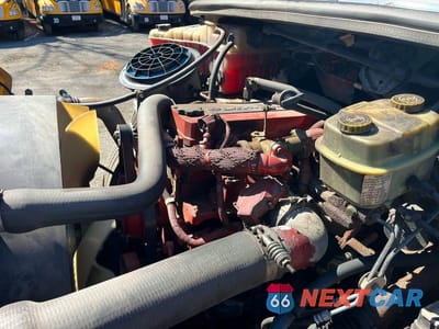 Zdjęcie 7 z 10 samochodu: 2015 FREIGHTLINER CHASSIS B2B VIN:4UZABRDU9FCFW9516 - miniatura