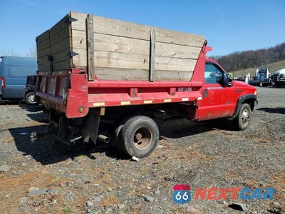 Trzecie zdjęcie samochodu z tyłu: 2000 FORD F350 SUPER DUTY VIN:3FDWF37F4YMA23693 - miniatura