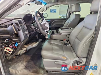 Zdjęcie 7 z 12 samochodu: 2019 CHEVROLET SILVERADO LD C1500 VIN:2GCRCNEC7K1183144 - miniatura