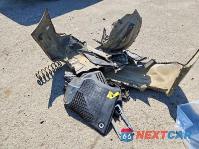 Zdjęcie 12 z 13 samochodu: 2023 TOYOTA CAMRY HYBRID SE NIGHTSHADE VIN:4T1T31AK7PU047132 - miniatura