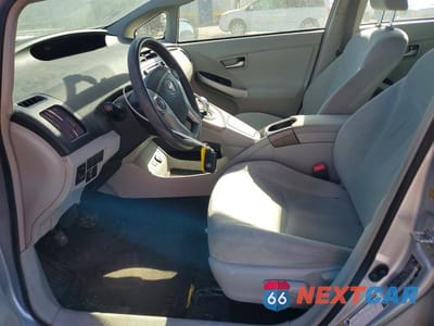 Zdjęcie 7 z 12 samochodu: 2013 TOYOTA PRIUS TWO VIN:JTDKN3DU2D0339079 - miniatura