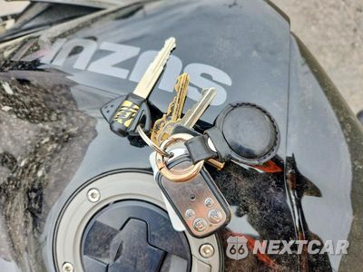 Zdjęcie 8 z 9 samochodu: 2025 SUZUKI GSX1300 RR VIN:JS1EJ11D7S7100014 - miniatura