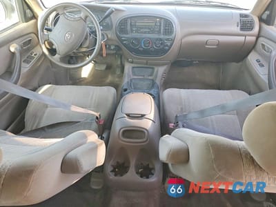 Zdjęcie 8 z 12 samochodu: 2004 TOYOTA TUNDRA DOUBLE CAB SR5 VIN:5TBET34114S450043 - miniatura