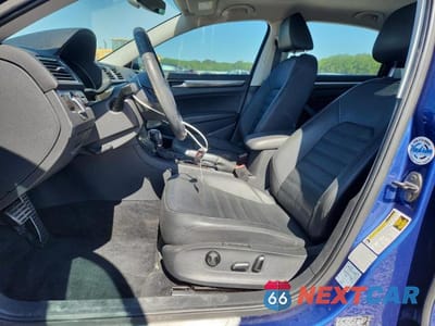 Zdjęcie 7 z 13 samochodu: 2017 VOLKSWAGEN PASSAT SEL PREMIUM VIN:1VWCT7A34HC055788 - miniatura