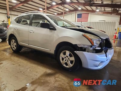 Czwarte zdjęcie samochodu z boku: 2014 NISSAN ROGUE SELECT S VIN:JN8AS5MVXEW203598 - miniatura