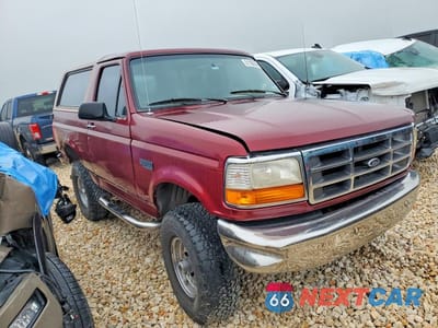 Czwarte zdjęcie samochodu z boku: 1996 FORD BRONCO U100 VIN:1FMEU15N1TLB55319 - miniatura