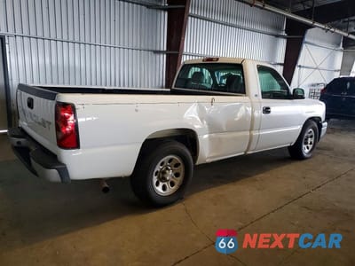 Trzecie zdjęcie samochodu z tyłu: 2005 CHEVROLET SILVERADO C1500 VIN:1GCEC14X25Z239529 - miniatura