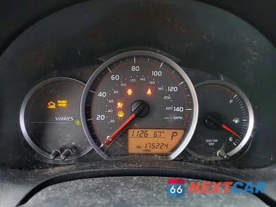 Zdjęcie 9 z 12 samochodu: 2014 TOYOTA YARIS 5-DOOR L VIN:JTDKTUD30ED591118 - miniatura