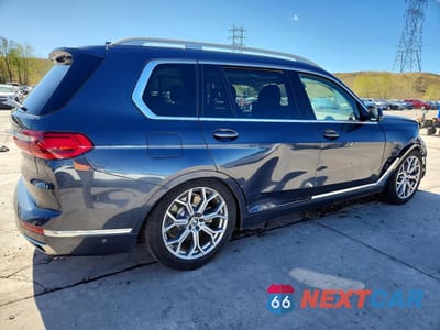Trzecie zdjęcie samochodu z tyłu: 2019 BMW X7 XDRIVE40I VIN:5UXCW2C53KL087049 - miniatura