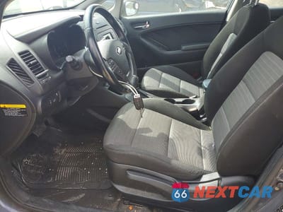 Zdjęcie 7 z 12 samochodu: 2015 KIA FORTE EX VIN:KNAFX4A82F5316056 - miniatura