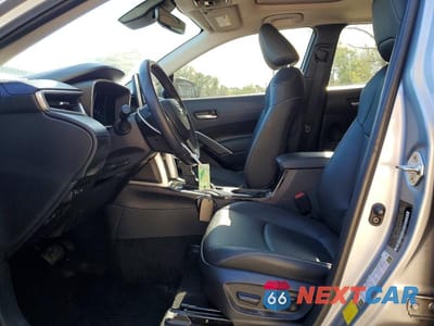 Zdjęcie 7 z 13 samochodu: 2022 TOYOTA COROLLA CROSS XLE VIN:7MUDAAAGXNV033825 - miniatura
