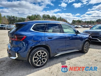 Trzecie zdjęcie samochodu z tyłu: 2023 BMW X1 XDRIVE28I VIN:WBX73EF00P5W15142 - miniatura