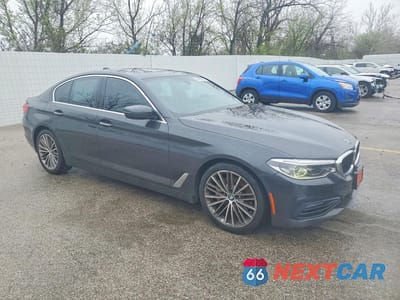 Czwarte zdjęcie samochodu z boku: 2017 BMW 540 XI VIN:WBAJE7C30HG479248 - miniatura