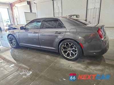 Drugie zdjęcie samochodu z przodu: 2018 CHRYSLER 300 S VIN:2C3CCABG2JH214445 - miniatura