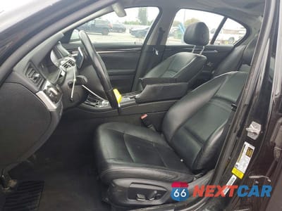 Zdjęcie 7 z 12 samochodu: 2016 BMW 535 I VIN:WBA5B1C53GG130446 - miniatura