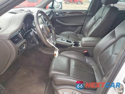 Zdjęcie 7 z 13 samochodu: 2016 PORSCHE MACAN S VIN:WP1AB2A51GLB43602 - miniatura