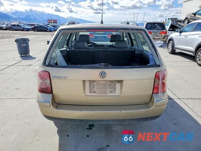 Zdjęcie 6 z 12 samochodu: 2002 VOLKSWAGEN PASSAT VIN:WVWVD63B92E084772 - miniatura