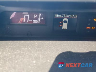 Zdjęcie 9 z 12 samochodu: 2015 TOYOTA PRIUS C ONE VIN:JTDKDTB31F1113092 - miniatura