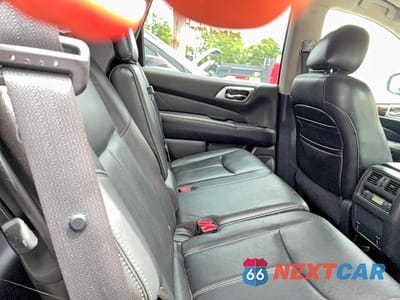 Zdjęcie 6 z 10 samochodu: 2013 NISSAN PATHFINDER S VIN:5N1AR2MN3DC639940 - miniatura