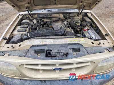 Zdjęcie 11 z 12 samochodu: 1999 FORD EXPLORER VIN:1FMZU34X8XUA27210 - miniatura