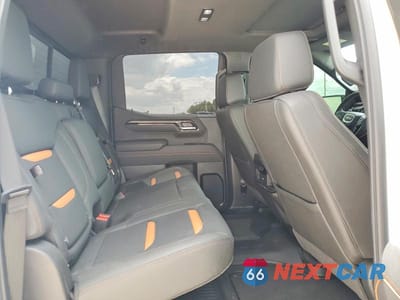 Zdjęcie 10 z 13 samochodu: 2026 GMC SIERRA K1500 AT4 VIN:1GTUUEE89TZ162520 - miniatura