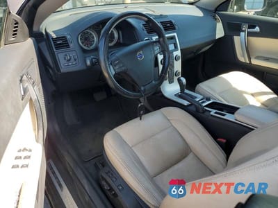 Zdjęcie 8 z 12 samochodu: 2011 VOLVO C70 T5 VIN:YV1672MC8BJ119802 - miniatura