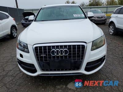 Piąte zdjęcie samochodu w środku: 2012 AUDI Q5 PREMIUM PLUS VIN:WA1DKAFP2CA018630 - miniatura
