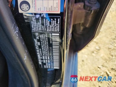 Zdjęcie 12 z 12 samochodu: 2011 MERCEDES-BENZ E 350 VIN:WDDHF5GB4BA313139 - miniatura