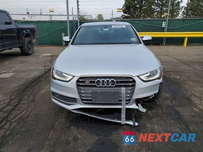 Piąte zdjęcie samochodu w środku: 2014 AUDI S4 PREMIUM PLUS VIN:WAUDGAFL4EA011411 - miniatura