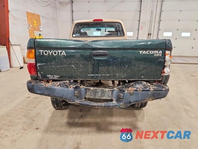 Zdjęcie 6 z 11 samochodu: 2002 TOYOTA TACOMA BASE VIN:5TEWM72N12Z006697 - miniatura