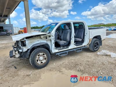 2018 TOYOTA TACOMA SR 5TFAX5GN7JX105853 - główne zdjęcie licytacji z USA - miniatura