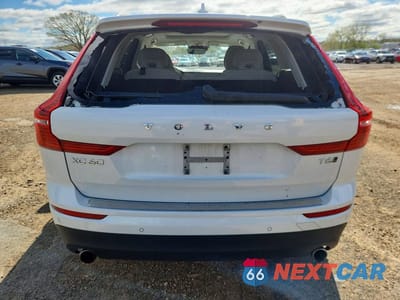Zdjęcie 6 z 12 samochodu: 2021 VOLVO XC60 T6 MOMENTUM VIN:YV4A22RK3M1777252 - miniatura